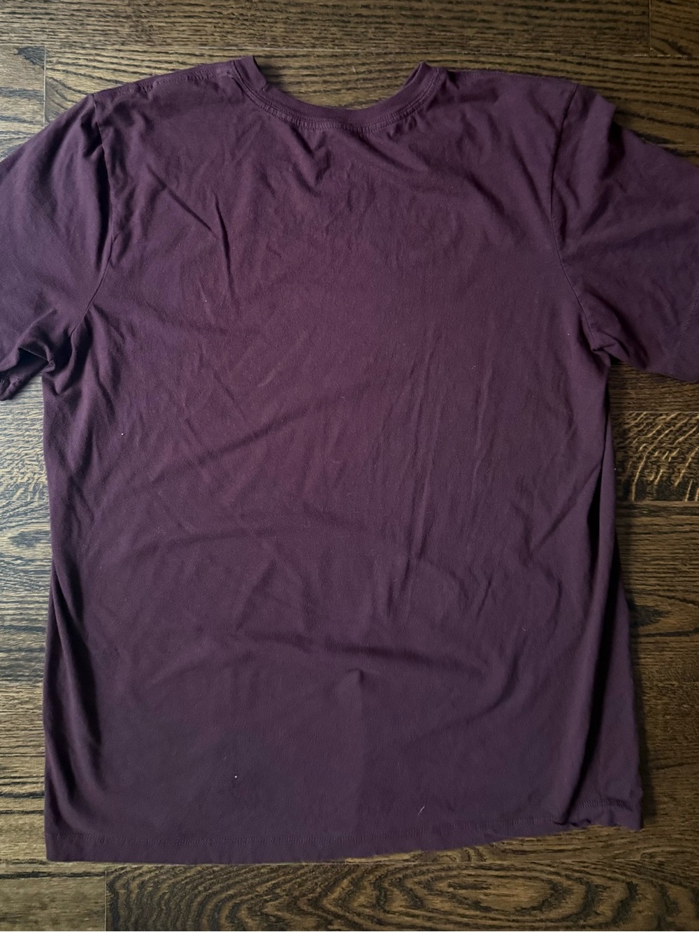 Nike Men's Maroon Graphic 'Sporting Goods' Short Sleeve Tee - Picture 3 of 3